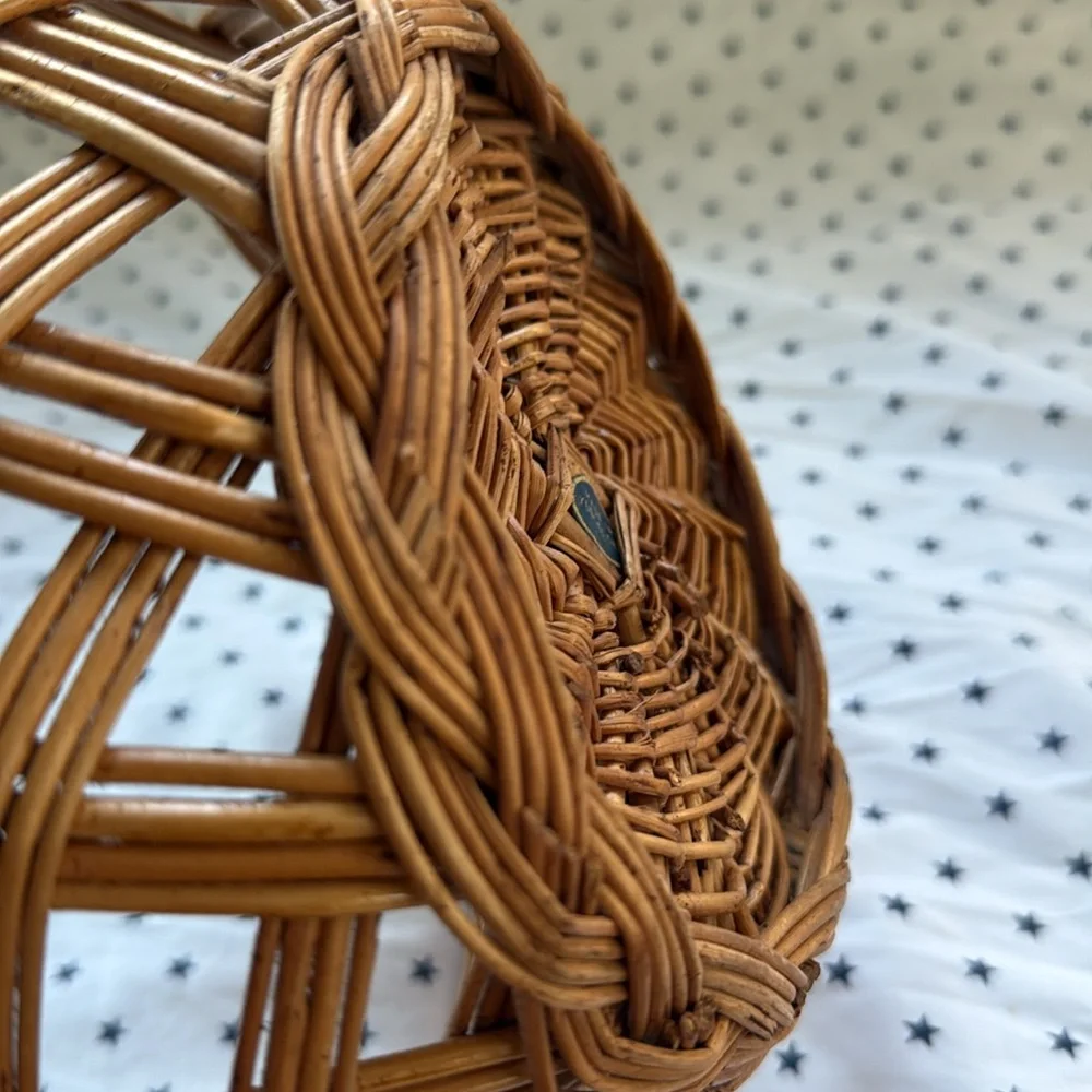 Vintage Yugoslavian Wicker 9.5” Rustic Rattan Round Hand Woven Fruit Basket